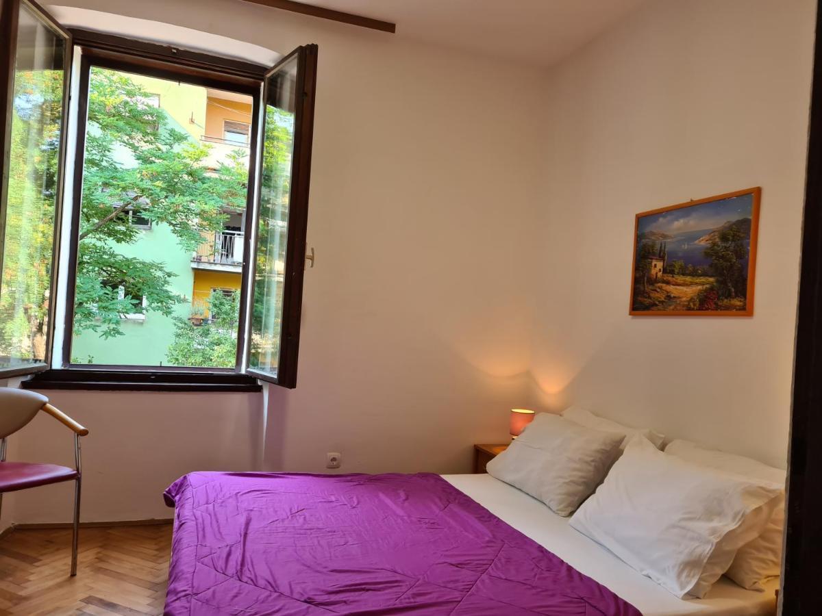 Se-Na Apartment Pula Exterior photo