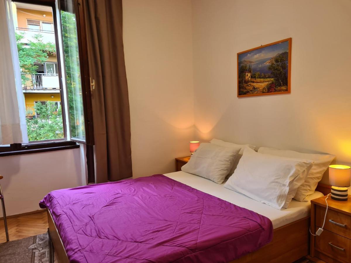 Se-Na Apartment Pula Exterior photo